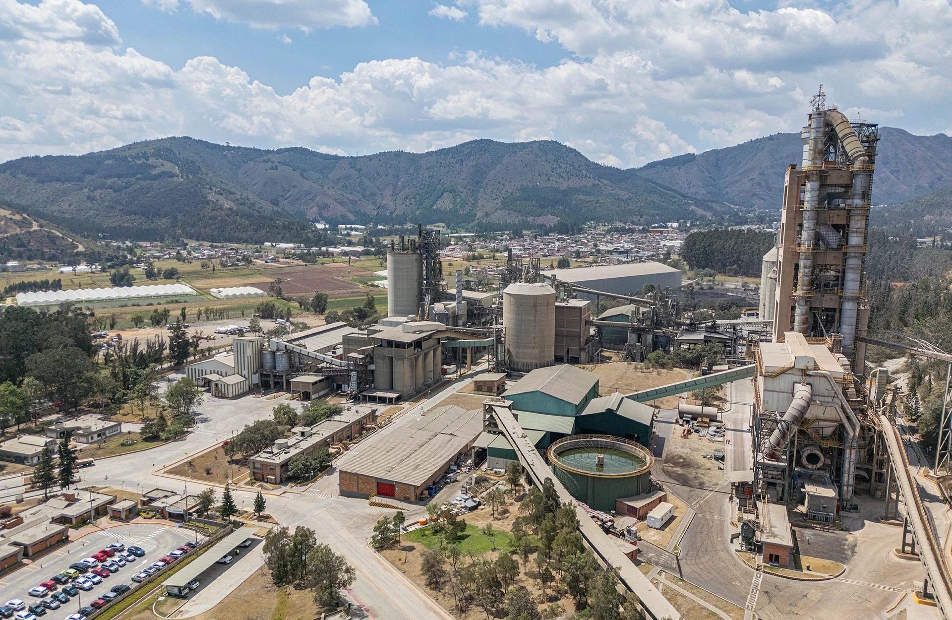 Holcim acelera la descarbonización